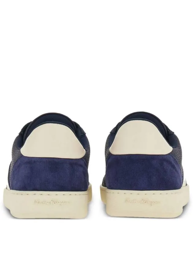 021572 0763471 011 sneakers