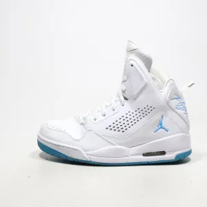 Air Jordan Sport Shoes Pu Leather White Color For Men