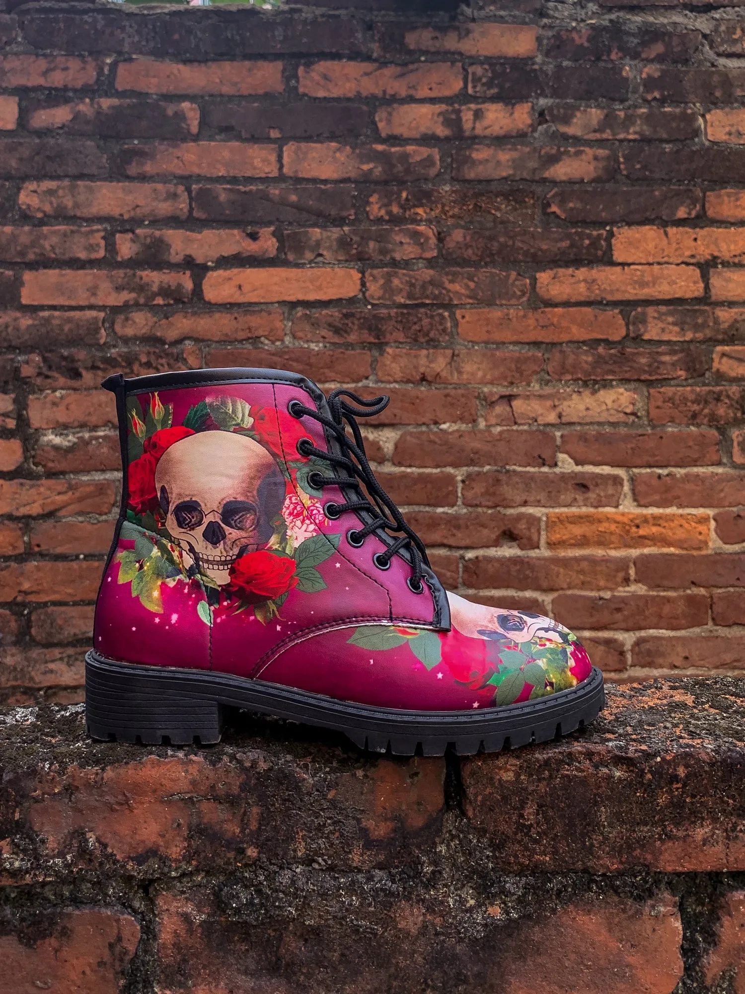 En Bloom | Skull-Rose Red Ankle Flat Combat Boots