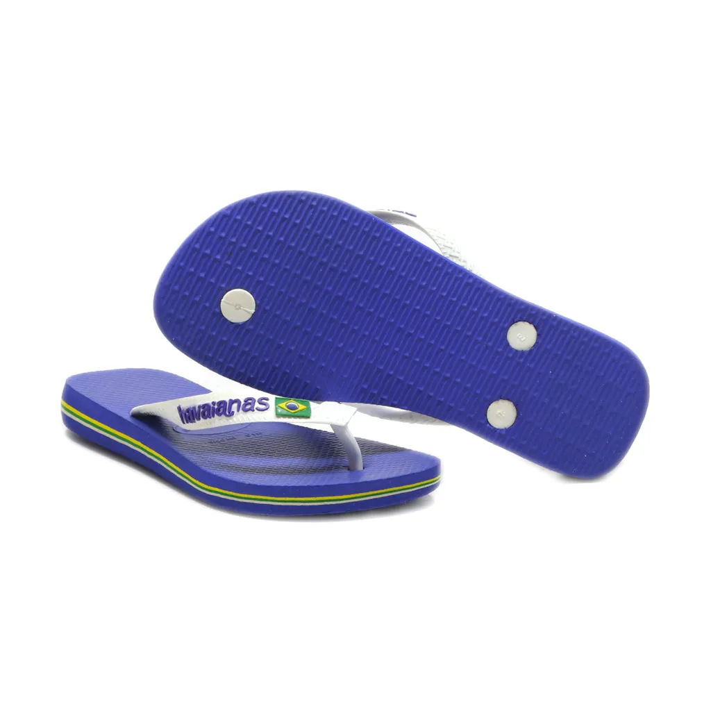 Havaianas Flat Rubber Slipper With Flag Print Flat Sandals Rubber Blue Colour For Kids