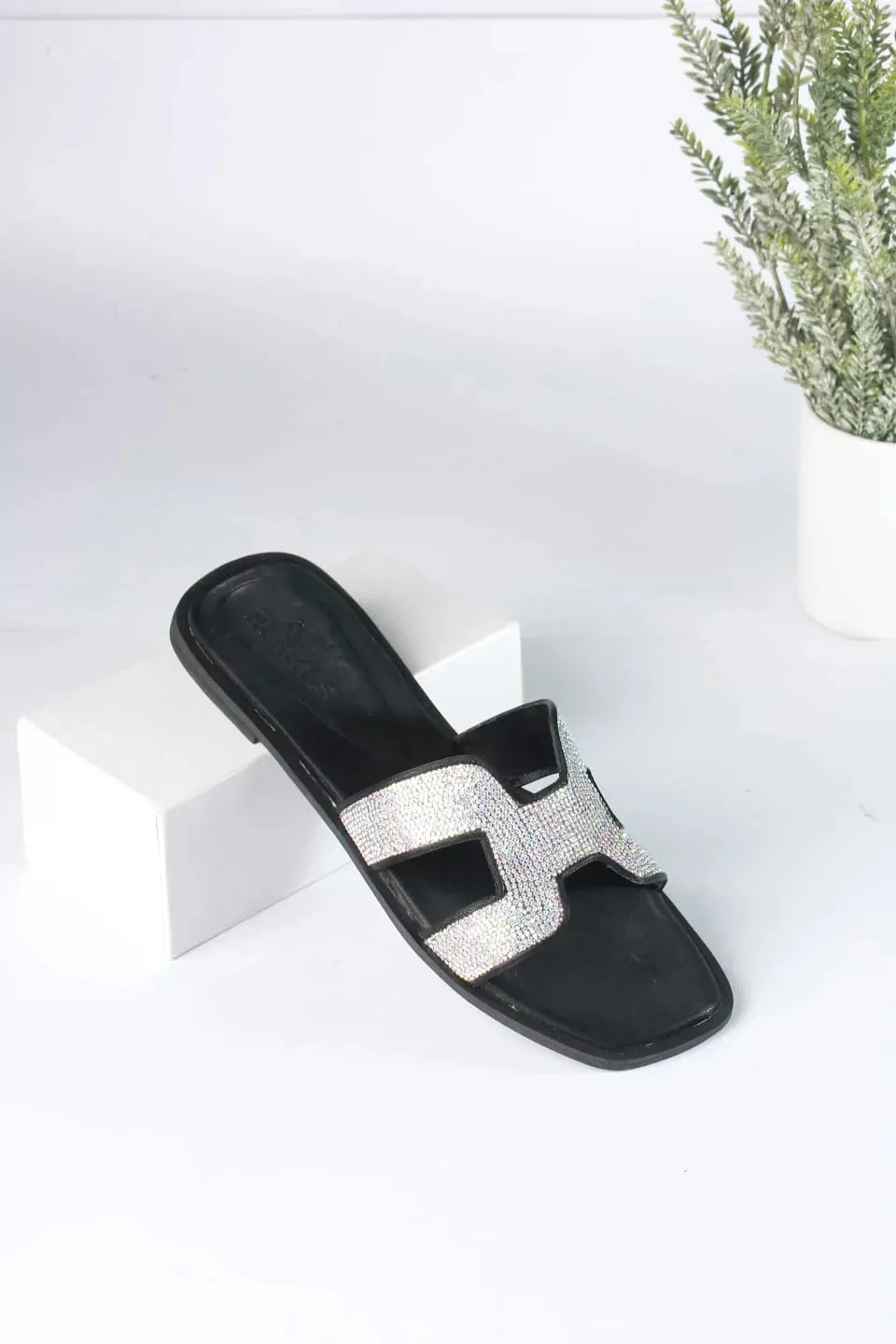 HERMES FANCY STYLISH SLIPPERS