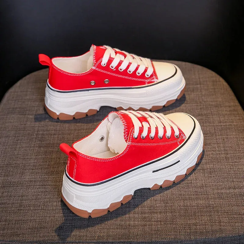 Lira | Feel free and stylish - Trendy Sneakers