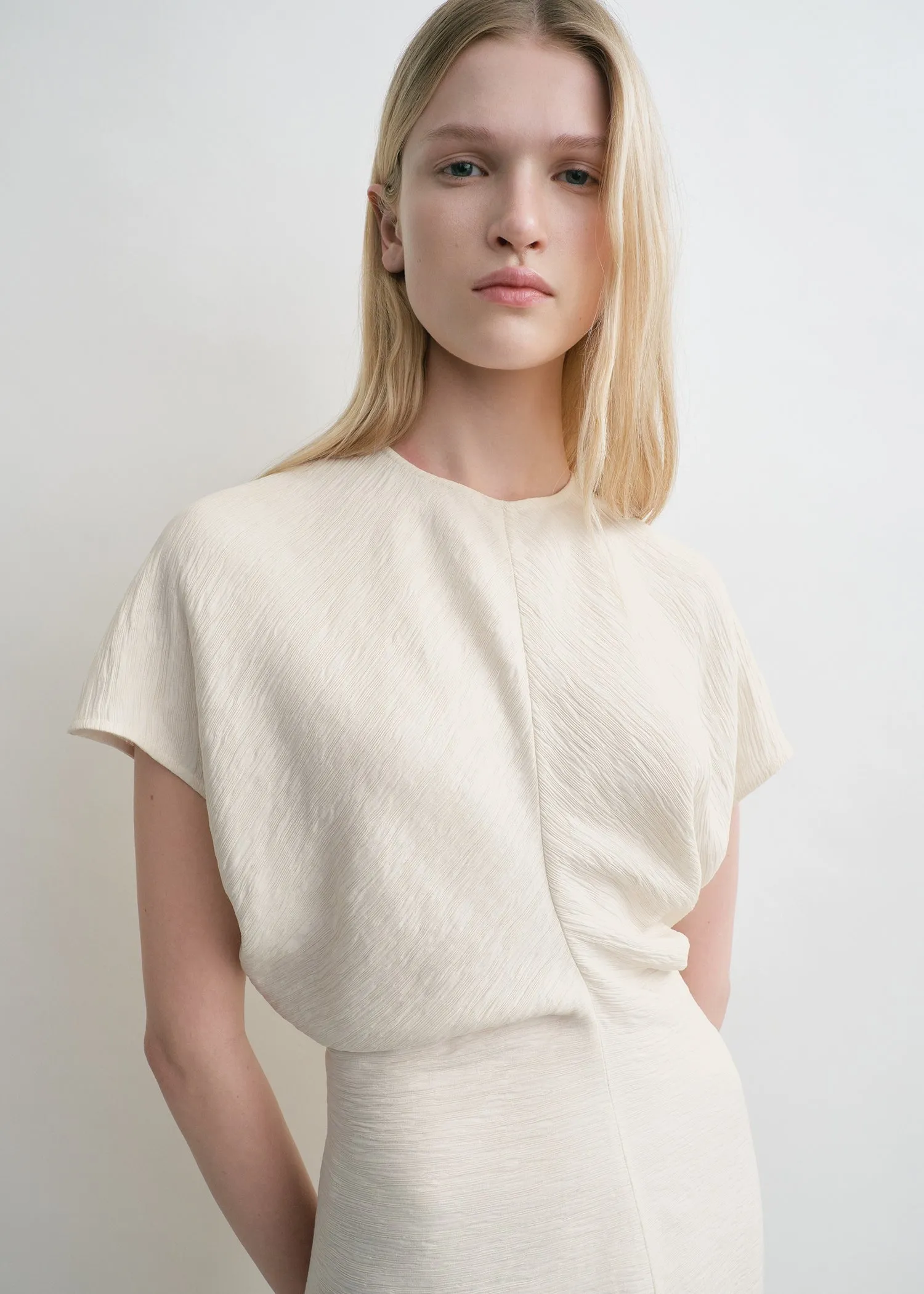 Slouch waist crinkled dress cream