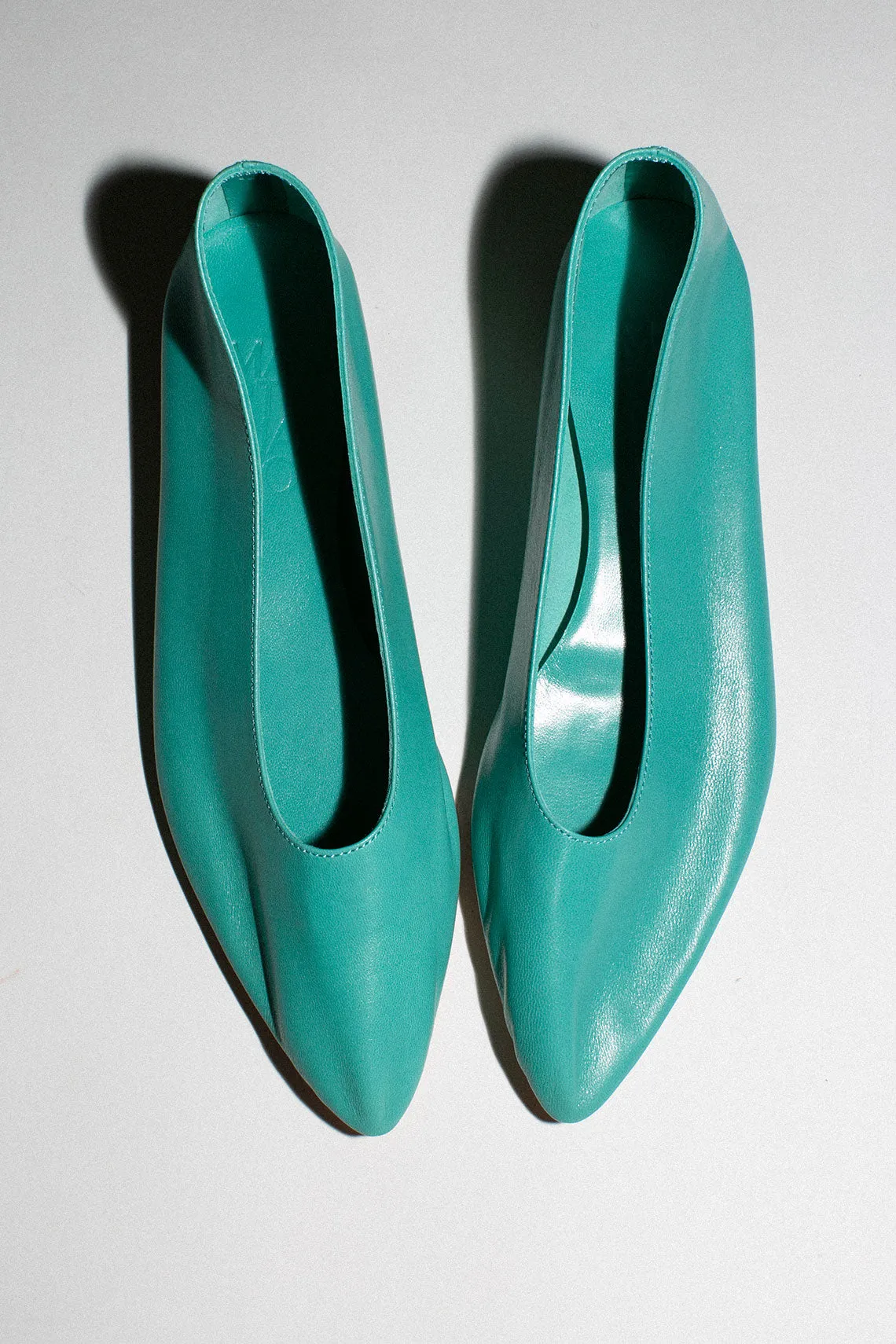 Turquoise Party Flat
