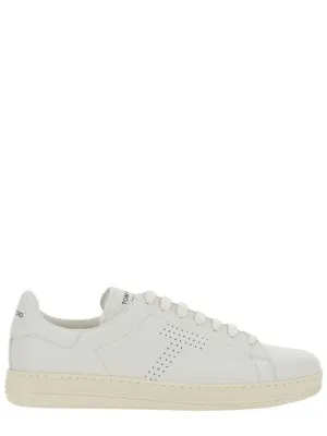 'Waiwick' White Low Top Sneakers With Perforated Logo On The Side And Logo Patch On The Tongue In Grained Leather Man